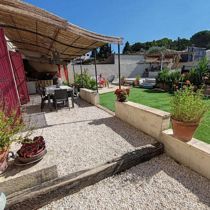 Maison à SALLES-D'AUDE