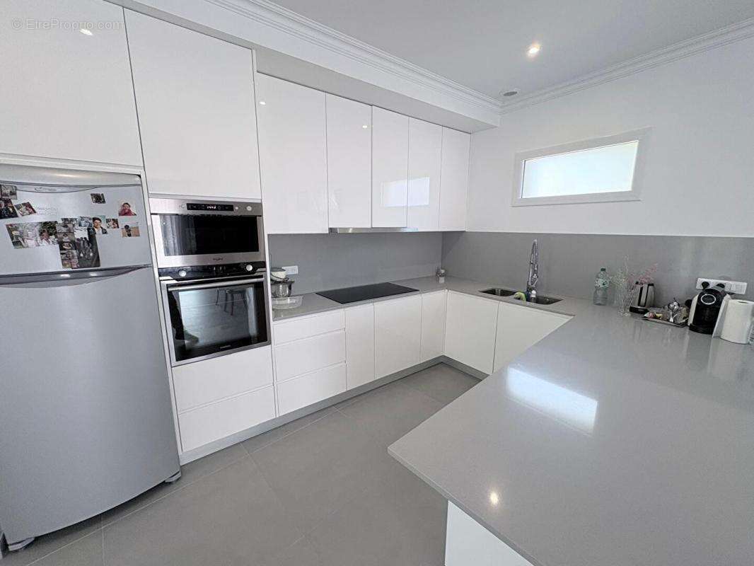 Maison à MONTREUIL-JUIGNE