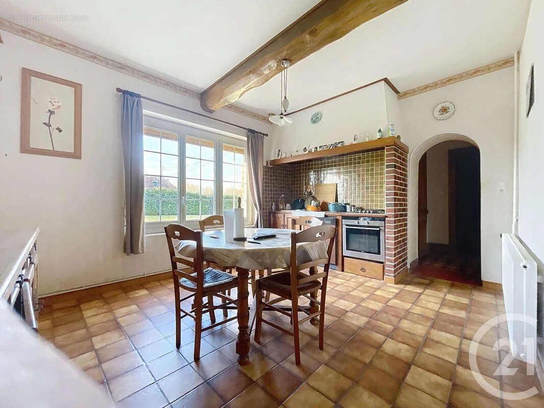 Maison à AUXON