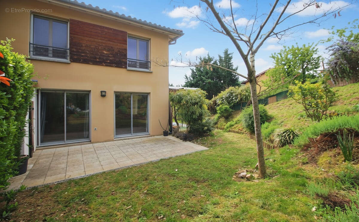 Maison à CURIS-AU-MONT-D'OR
