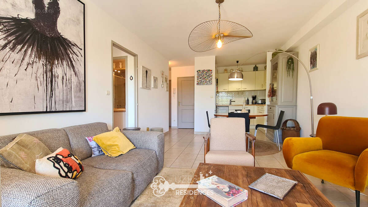 Appartement à UZES