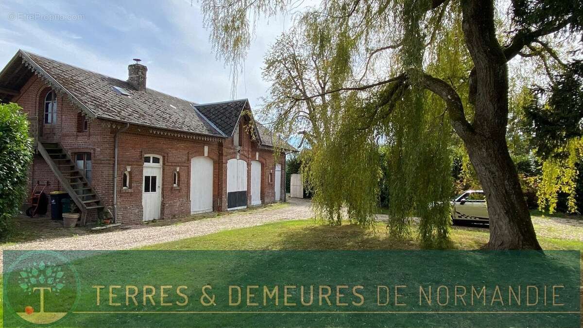 Maison à CORMEILLES