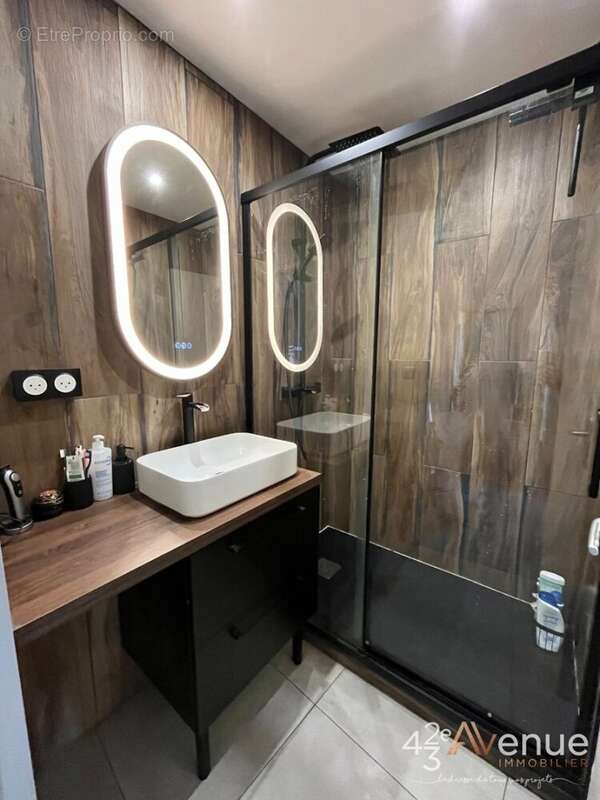 Appartement 91 m² à Saint-Genest-Lerpt  - photo 6