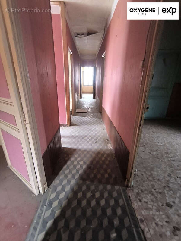 Commerce à LE BOULOU