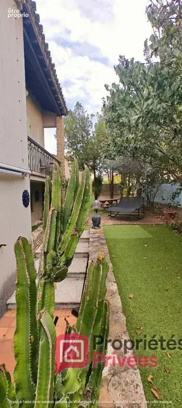 Maison  individuelle avec appartement indépendant, jardin et piscine - photo 5