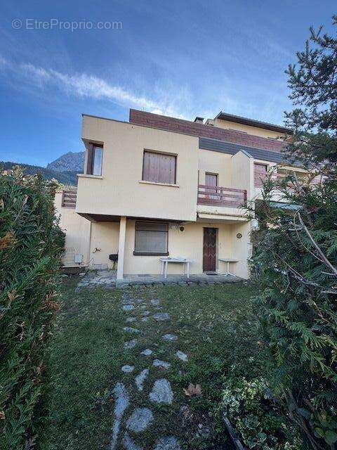 Appartement à SAVINES-LE-LAC