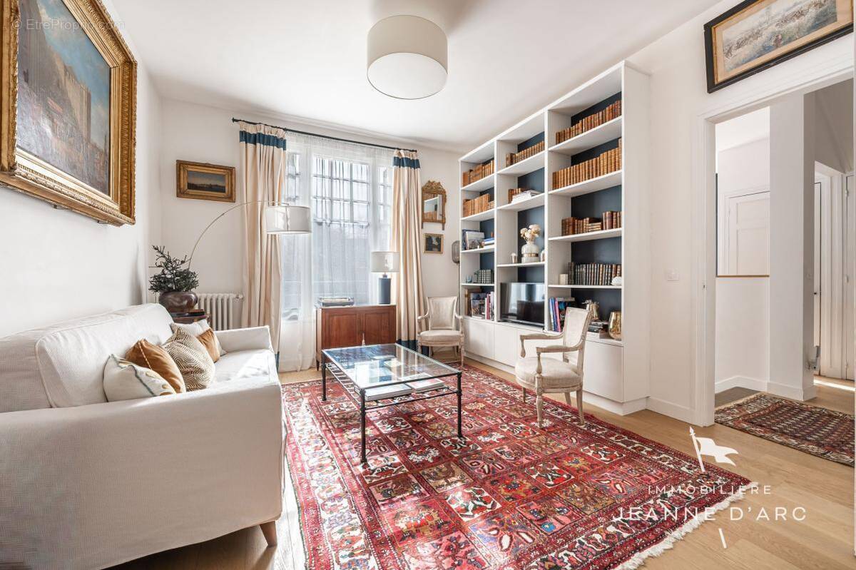 Maison à VERSAILLES