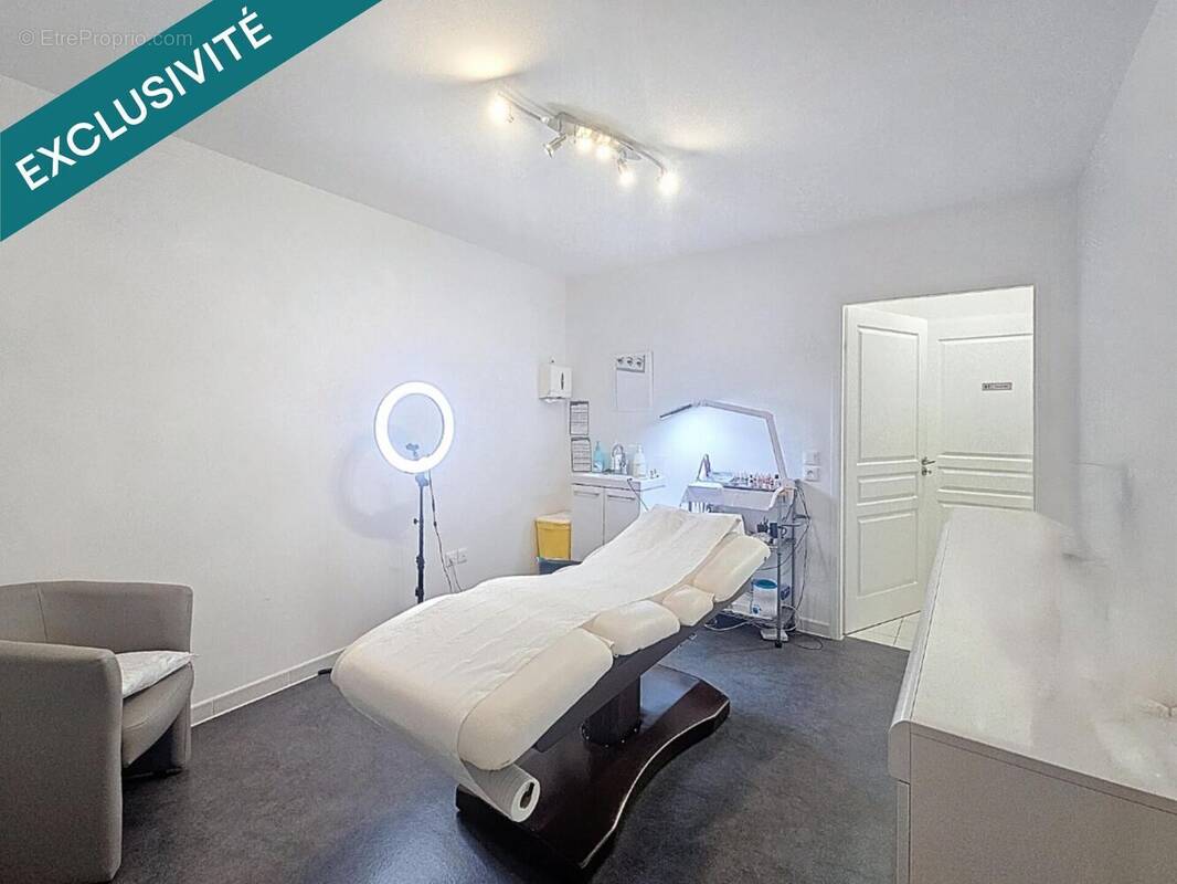 Photo 1 - Appartement à ROQUEBRUNE-SUR-ARGENS