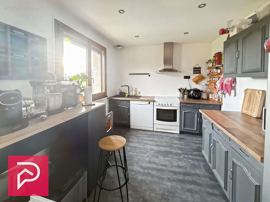 Maison à BOURGTHEROULDE-INFREVILLE