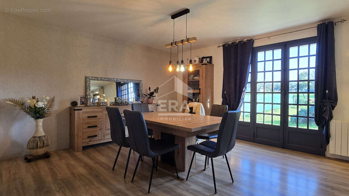 Maison à AUBERMESNIL-BEAUMAIS