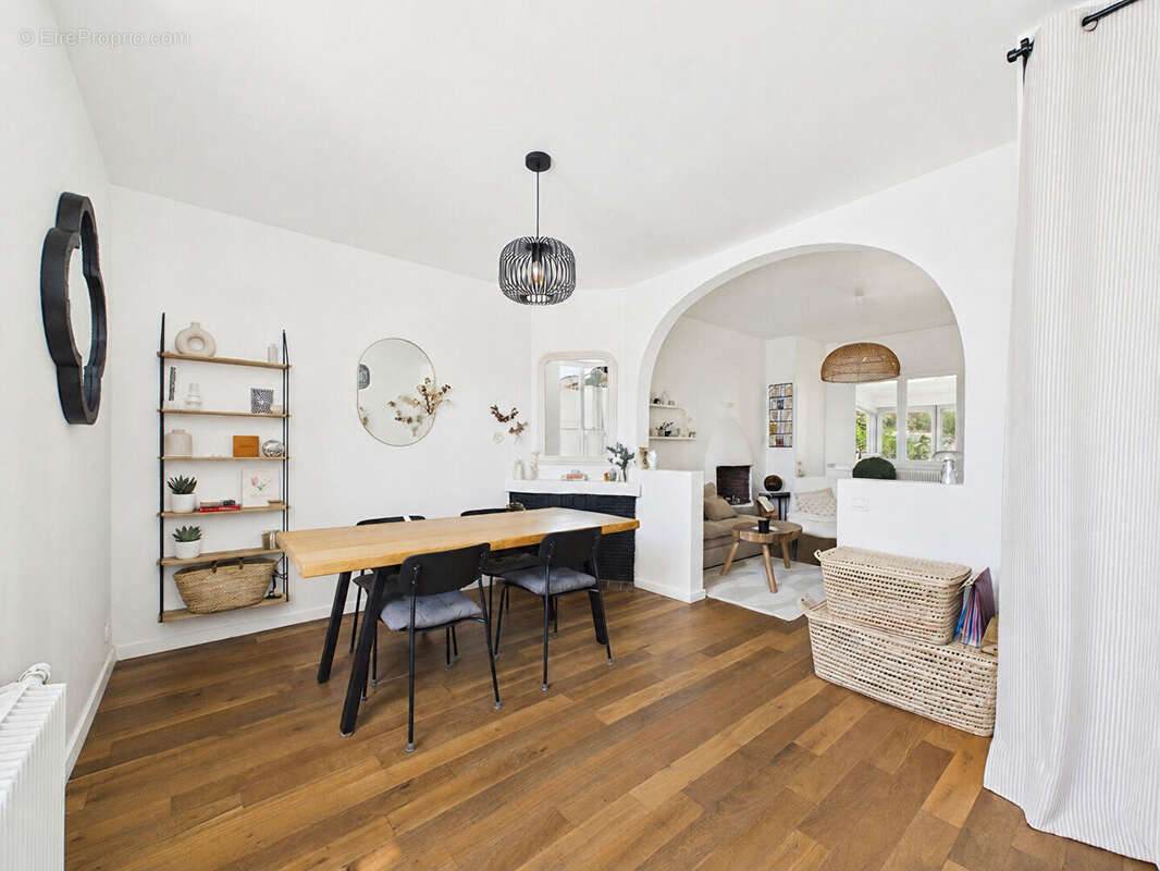 Maison coup-de-coeur 5 pièces 77 m² - Quartier Gare (La Roche-sur-Yon) - photo 3