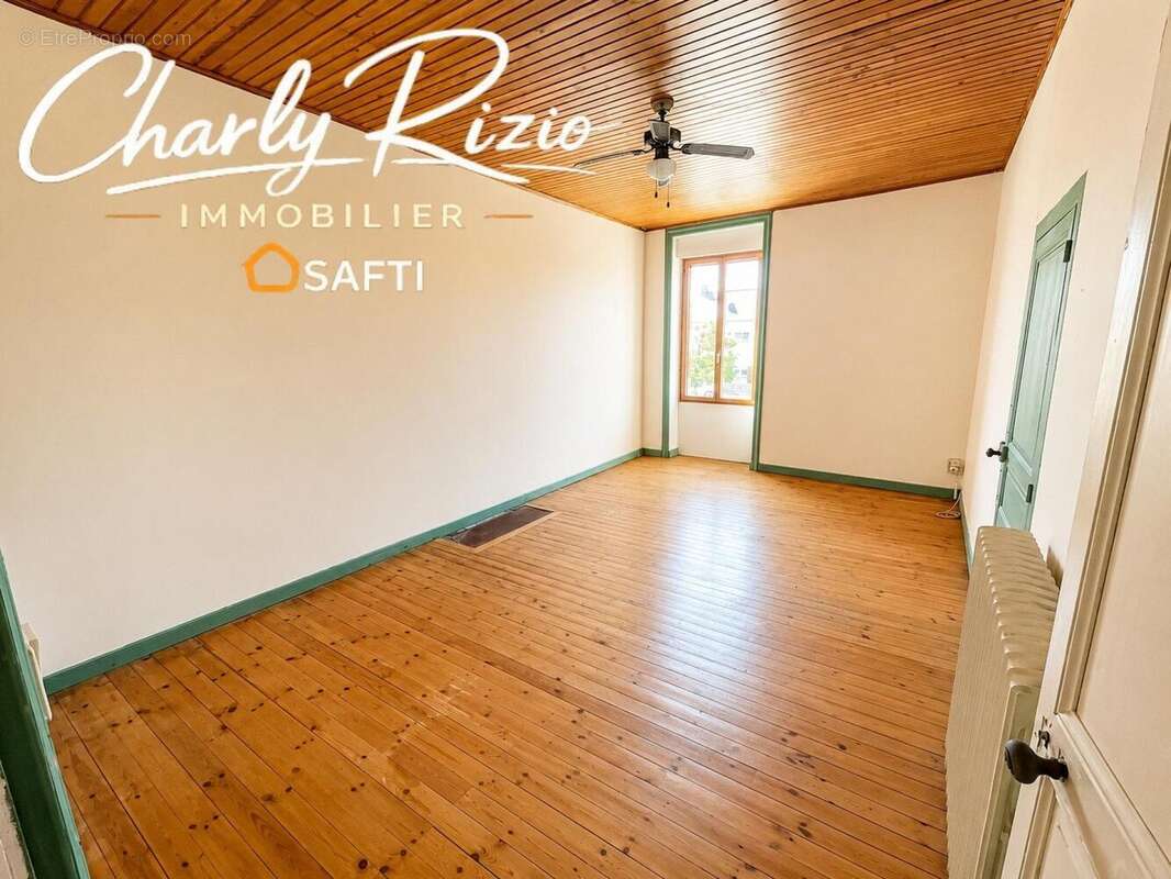 Maison 142 m² à Villepot  - photo 3
