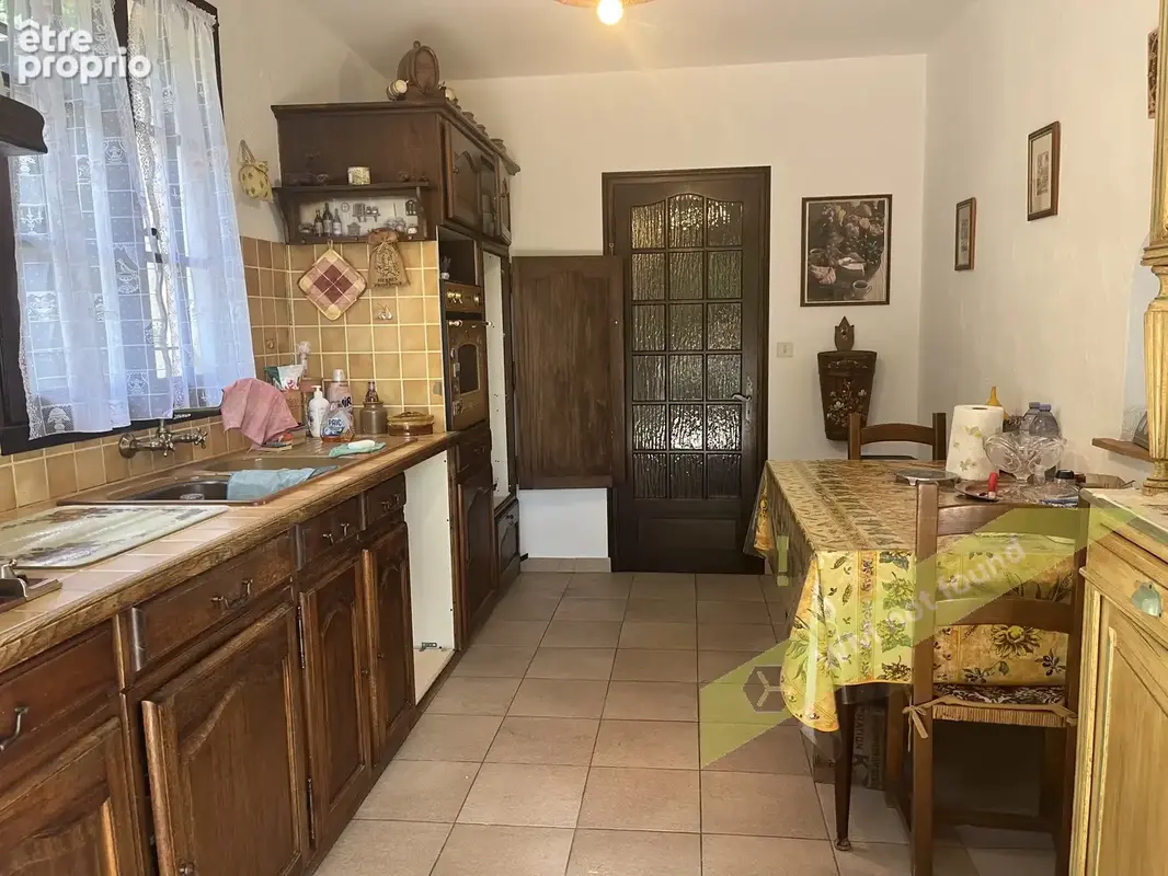 Escragnolles - A 15min de ST Vallier - Villa Individuelle - Vaste Sous-sol. Terrain 2.156 m2 - photo 13