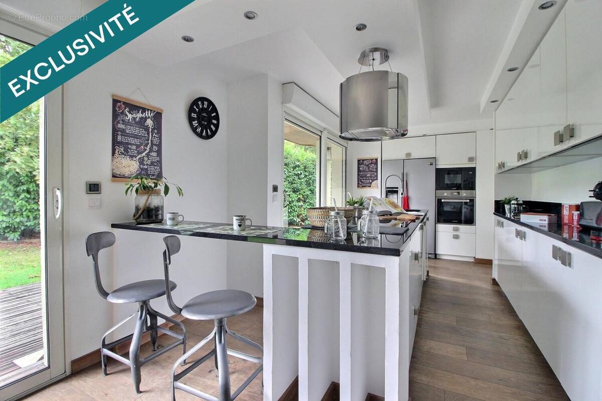 Photo 1 - Maison à CHANTILLY