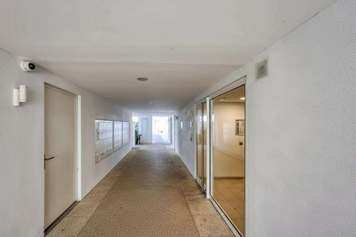 Appartement T4 moderne avec vue exceptionnelle - photo 16