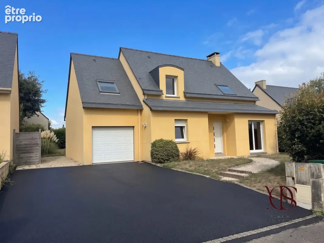 Maison à DINGE