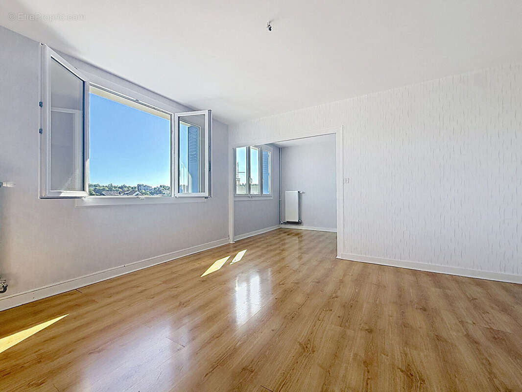 Appartement à VOIRON