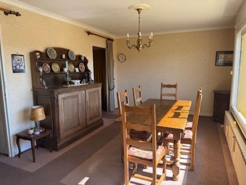 Appartement à AMNEVILLE