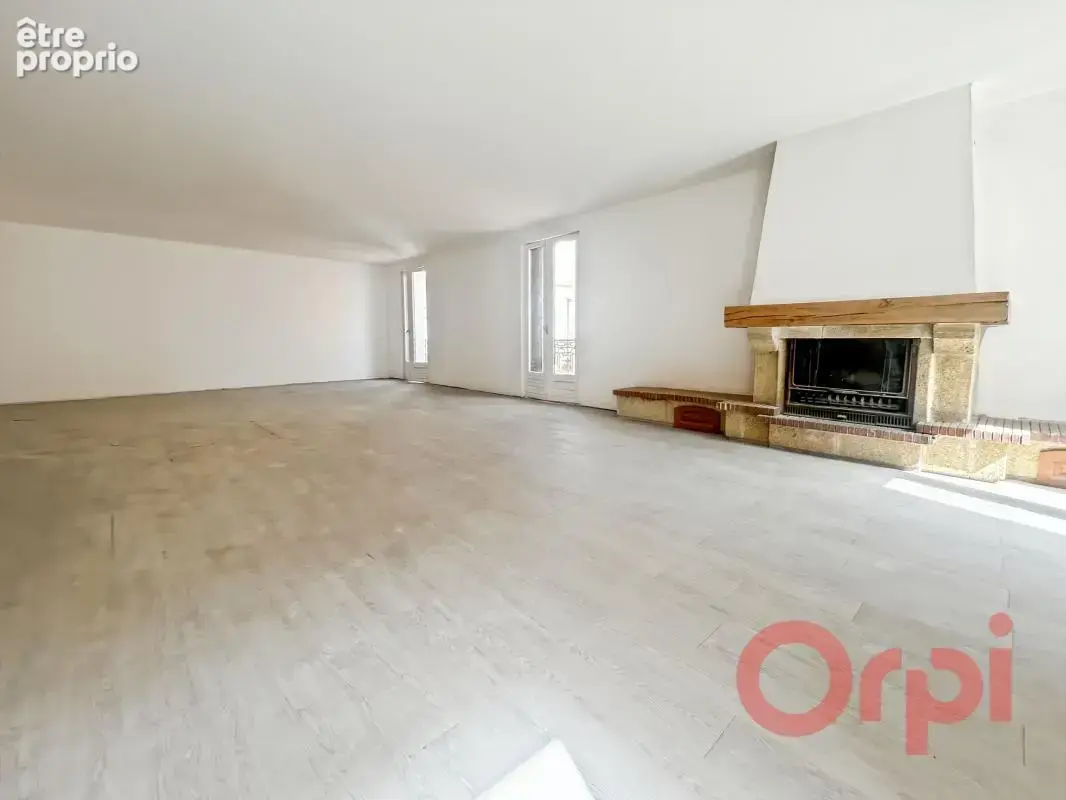 Maison de ville avec garage : laissez libre cours à vos envies ! - photo 4
