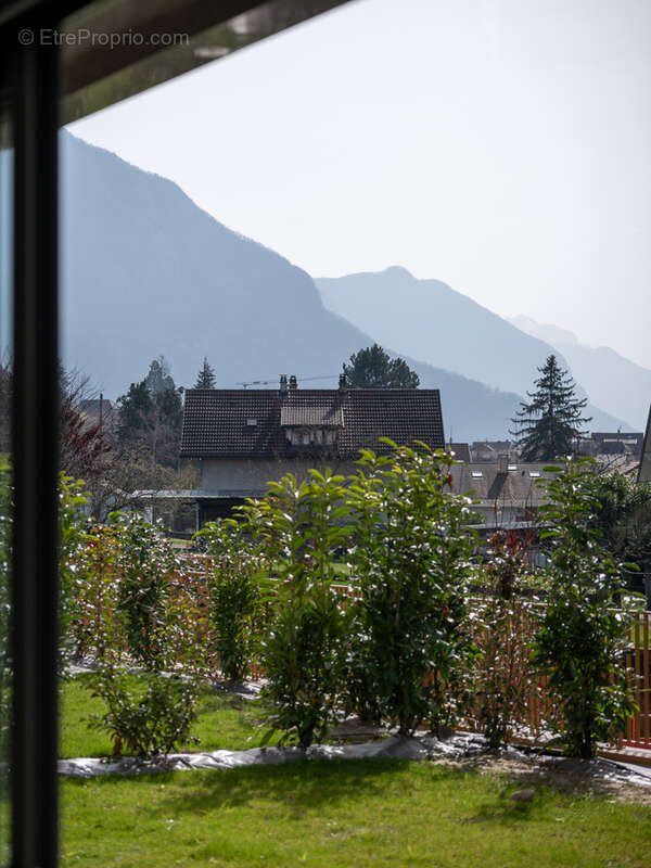 Appartement à ANNECY-LE-VIEUX