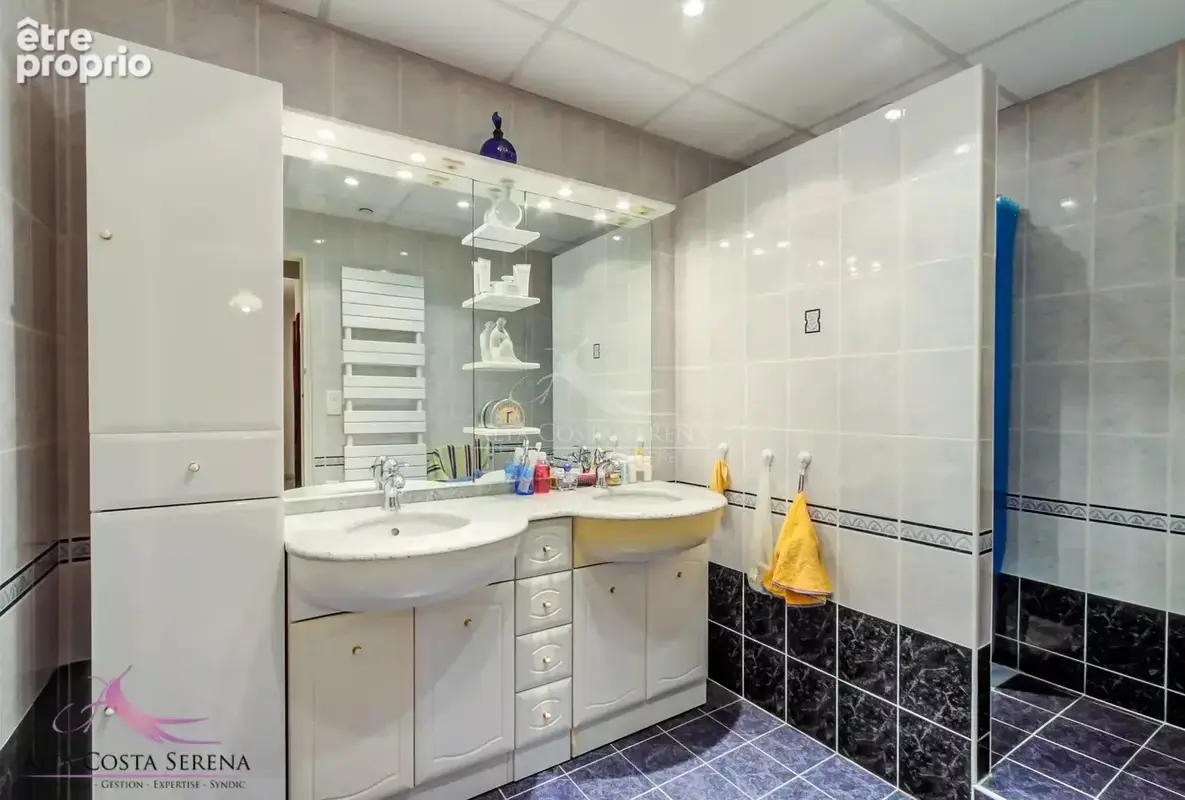 Appartement  de 117m² au dernier étage - photo 6