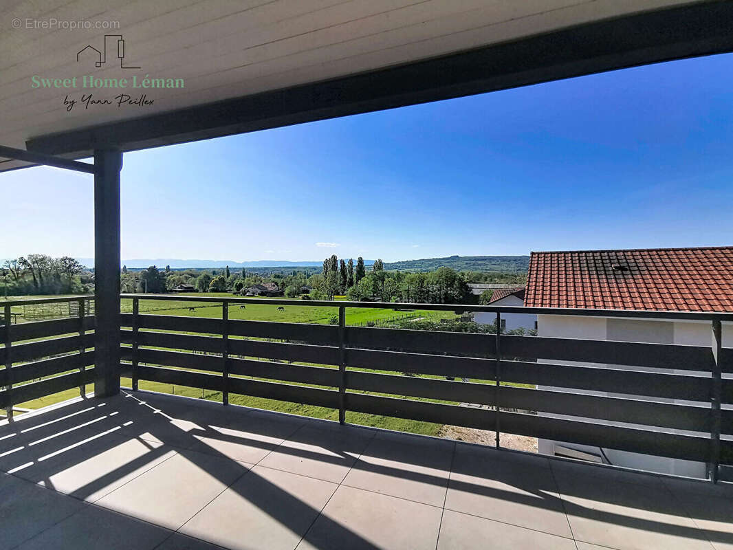 Appartement à BRENTHONNE