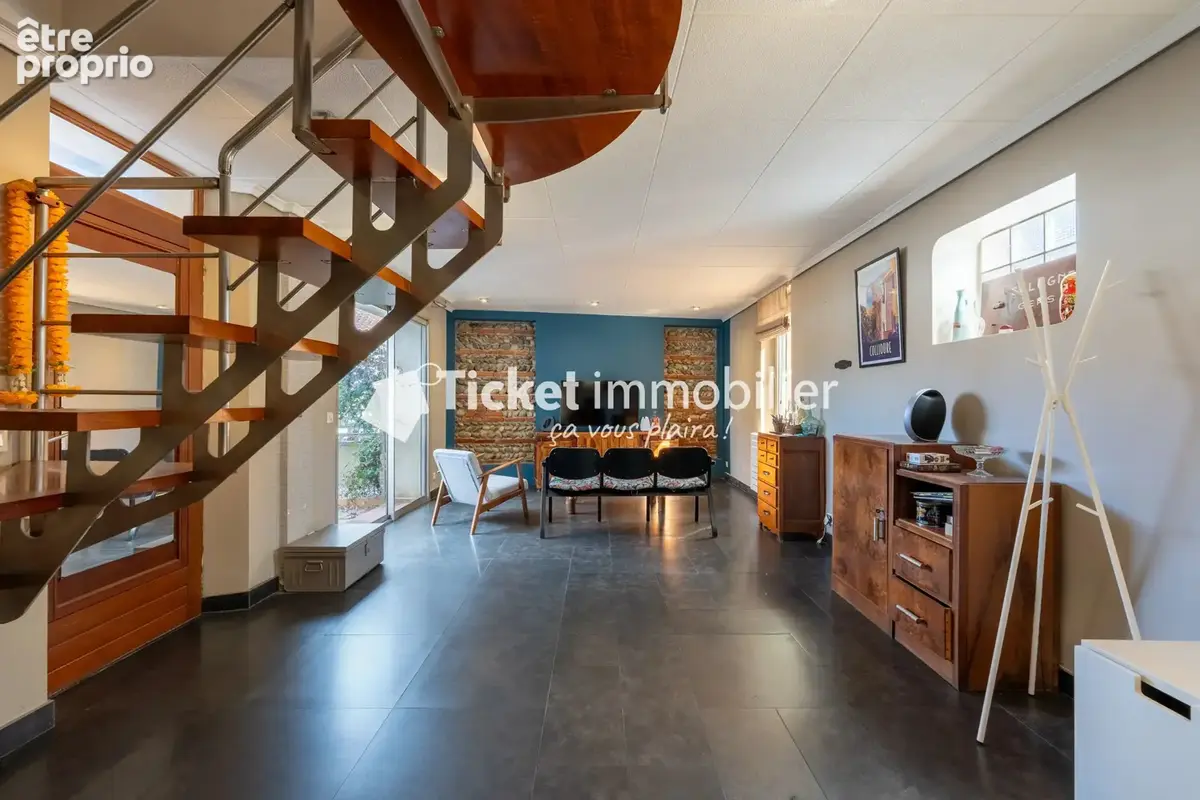 TOULOUSE – BONNEFOY : maison de caractère de 138m², 5 chambres, terrasse et double garage - photo 4