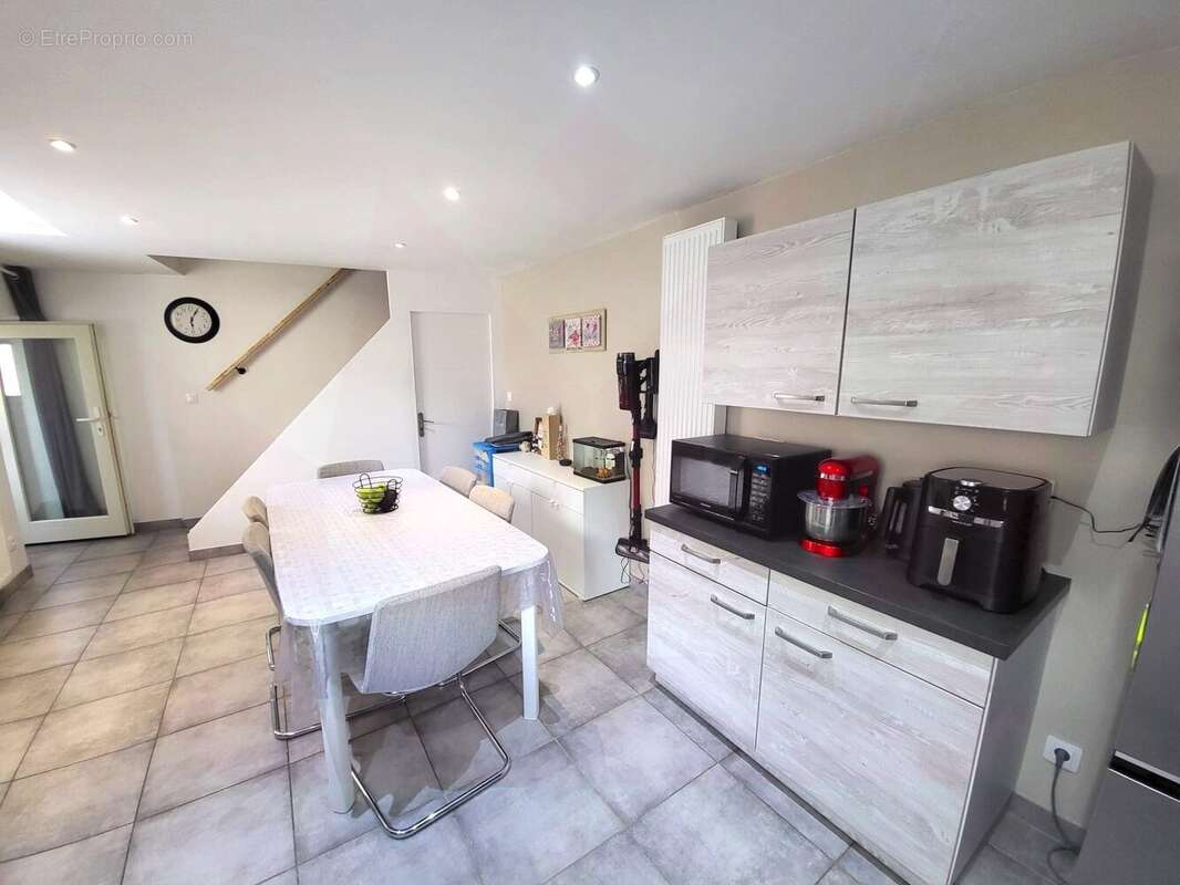Maison 60 m² à Baslieux  - photo 6