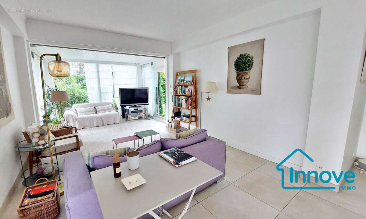 Appartement 110 m² à Rocquencourt  - photo 2