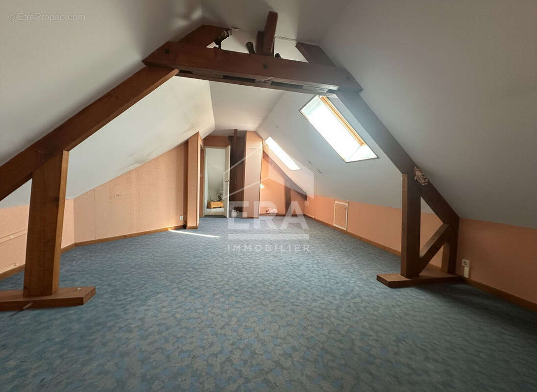 Maison 170m² à le poinçonnet - photo 5
