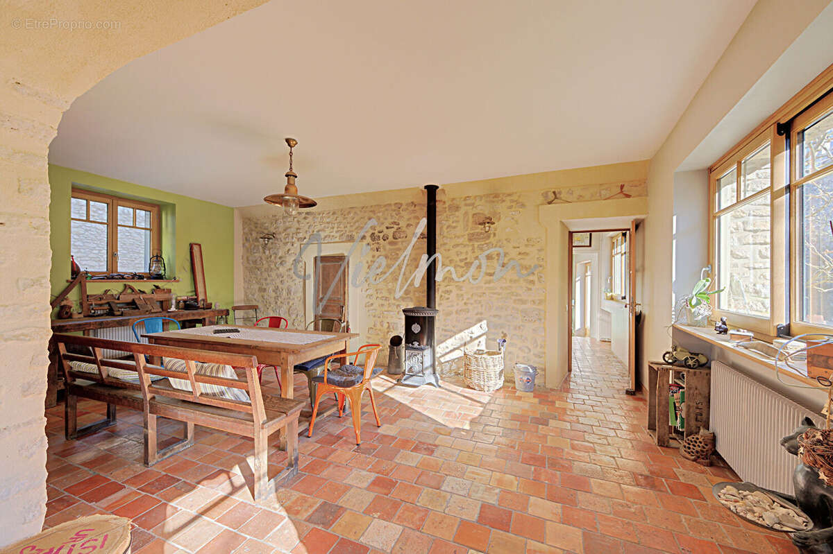 Maison à MONTAINVILLE