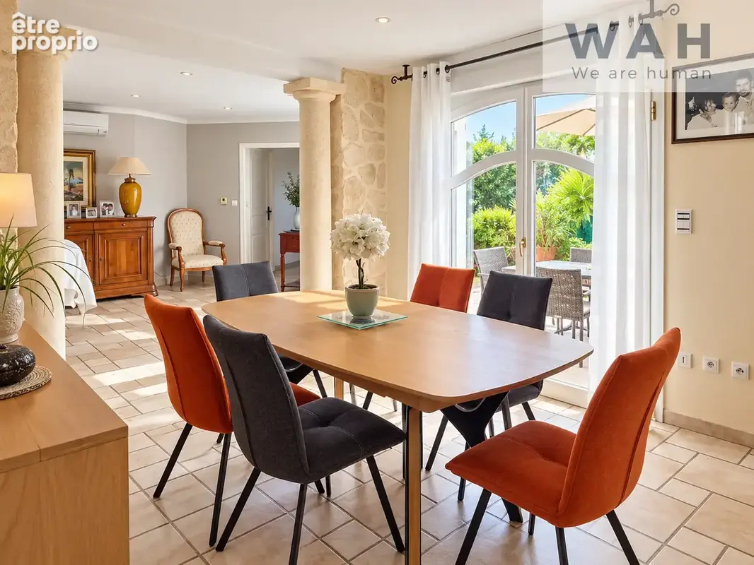 Marsillargues   maison familiale avec studio indépendant, piscine et jardin sans vis-à-vis   649 000 € - photo 9