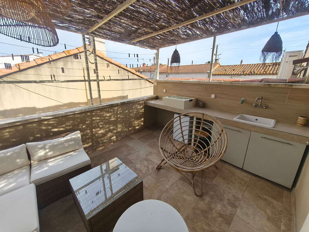 Maison Arles 3 pièce(s) 60,96 m2 - photo 2