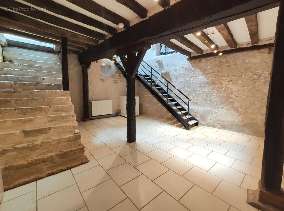 Maison atypique au coeur de la ville - photo 2