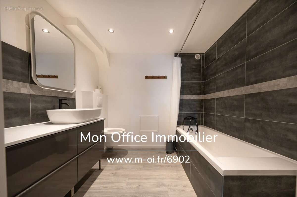 Référence : 6902-JDO - Villa provençale de charme avec piscine, studio indépendant et aperçu mer ! - photo 13