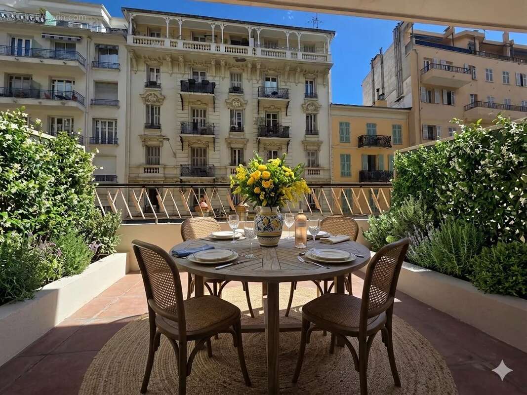 Calme et lumineux 3 pièces 62m2 rénové avec 2 grand terrasses - photo 2
