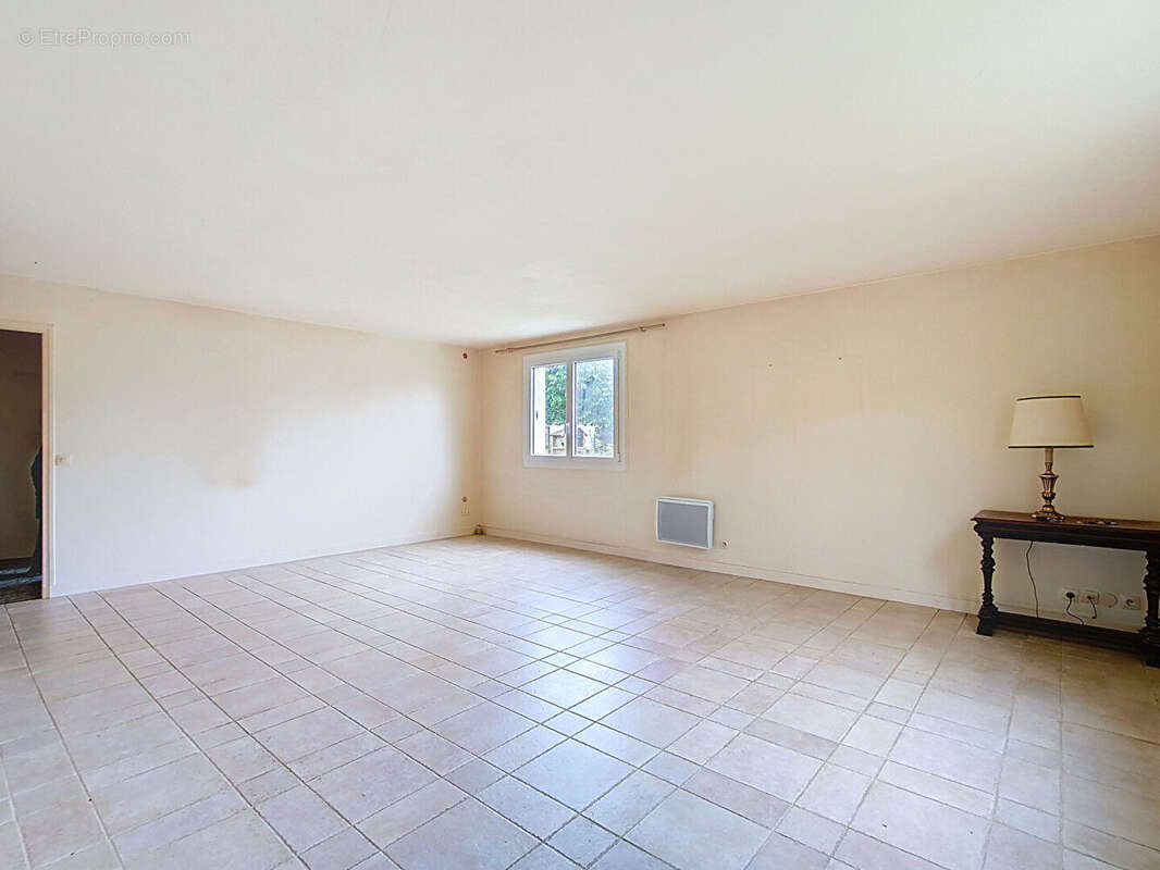 Appartement à MARGENCY