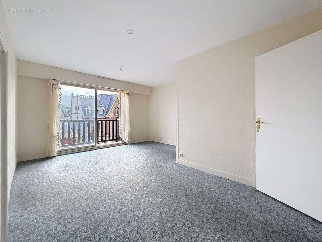 Appartement à DEAUVILLE