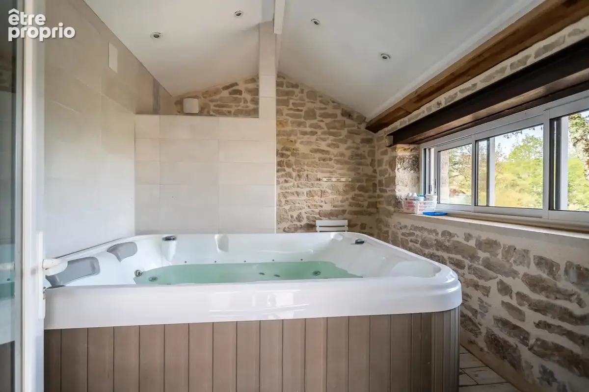 Terrain à usage résidentiel avec 2 annexes, 2 piscines et une cabane pour les bergers - photo 29