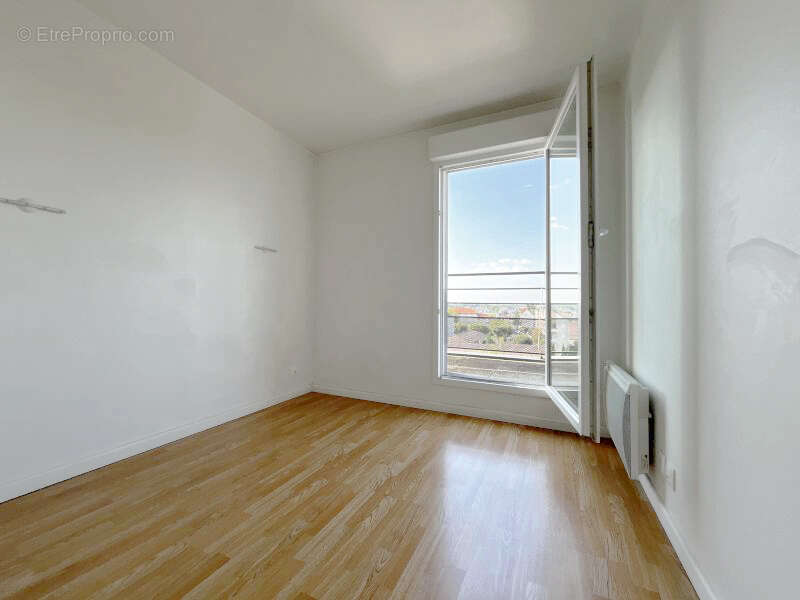 Appartement à QUINCY-SOUS-SENART