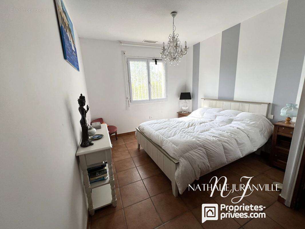 Maison à LAROQUE-DES-ALBERES