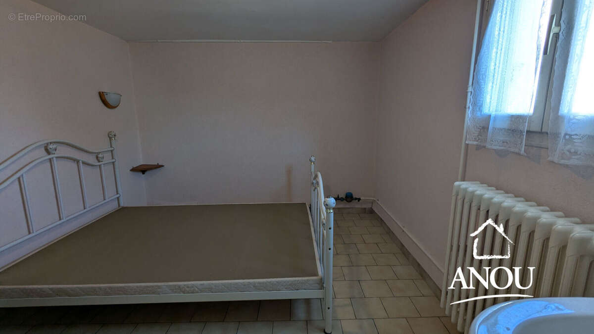 Maison à DAMPIERRE-SOUS-BROU