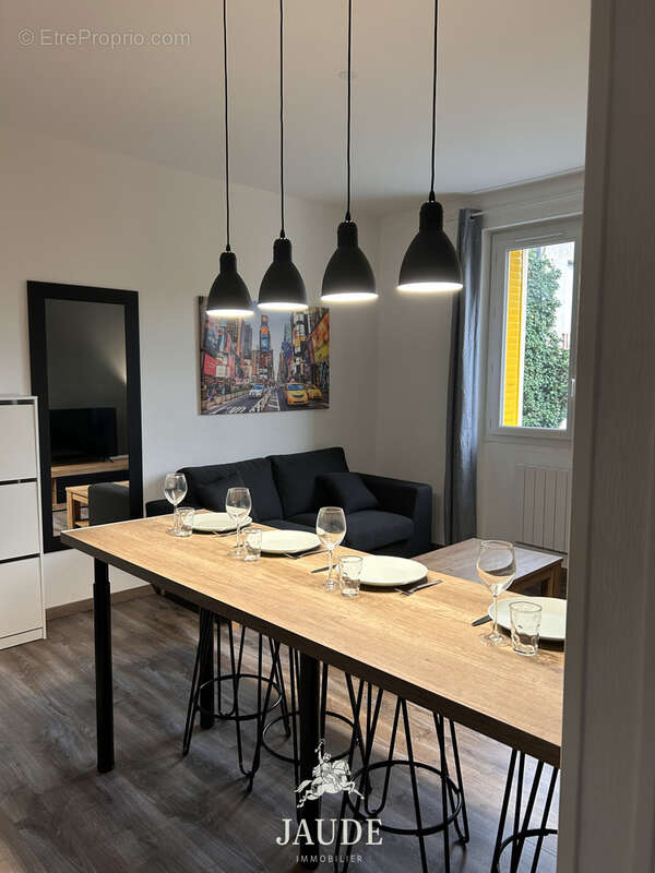 INVESTISSEURS - Lot de 2 F2 meublés 62 BD A. Briand à Clermont Ferrand - photo 2