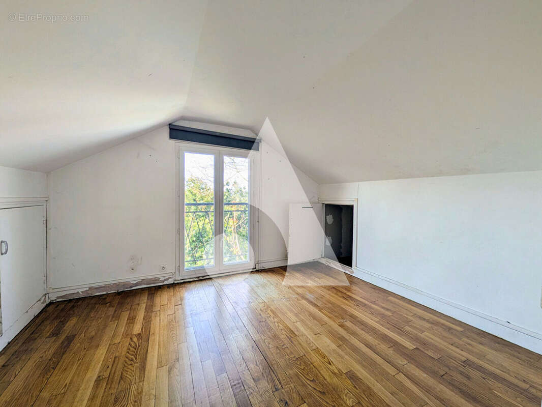 Maison à LA FRETTE-SUR-SEINE