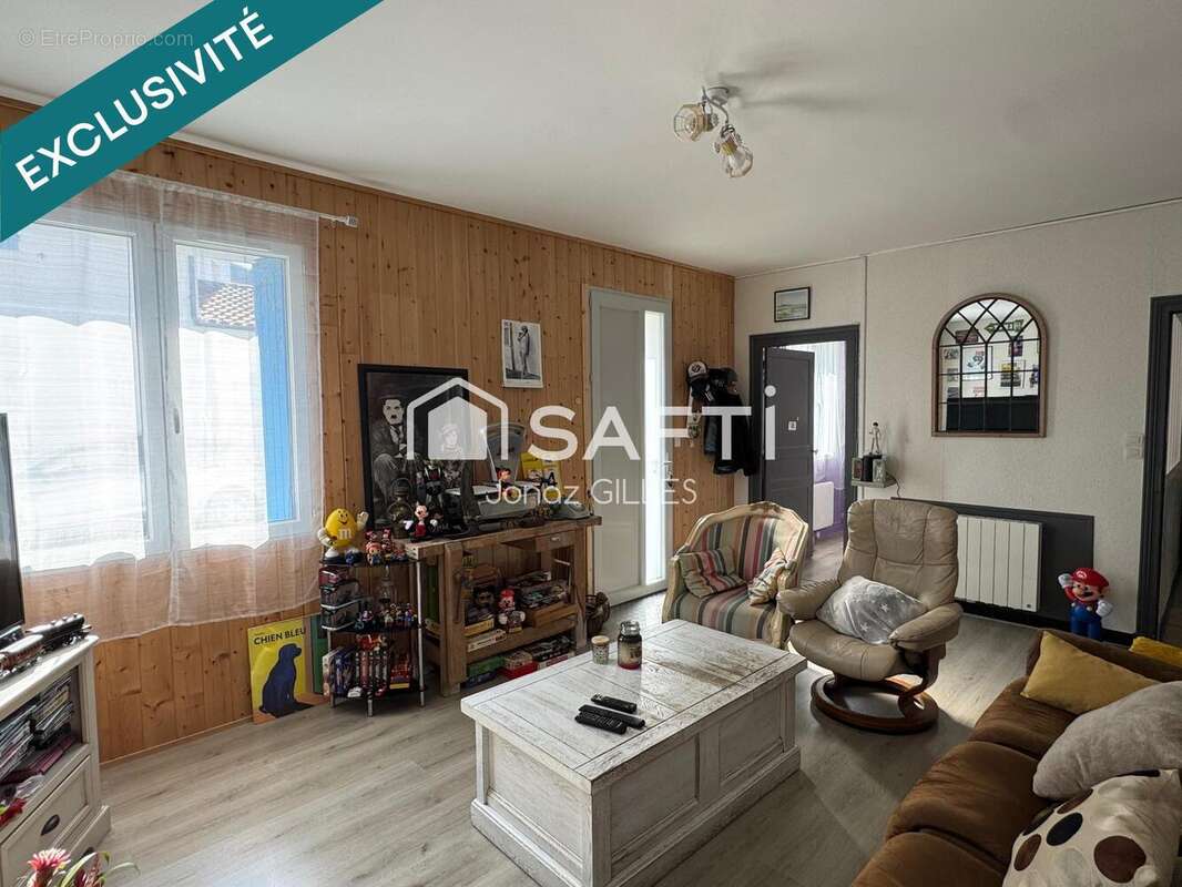 Photo 2 - Maison à LE CHATEAU-D'OLERON