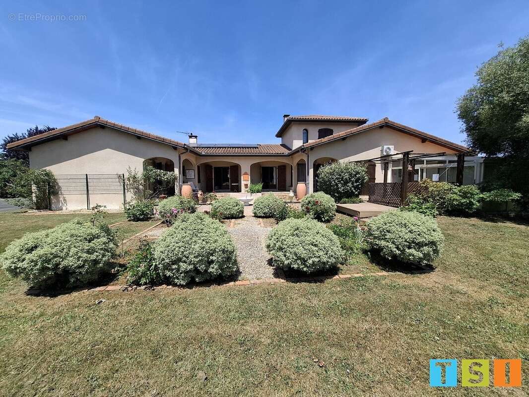 10 minutes de SAINT GAUDENS: superbe villa au coeur d'un parc arboré de 6304 m². - photo 5