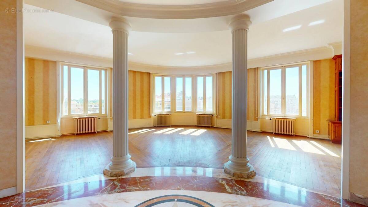 Appartement à LYON-4E