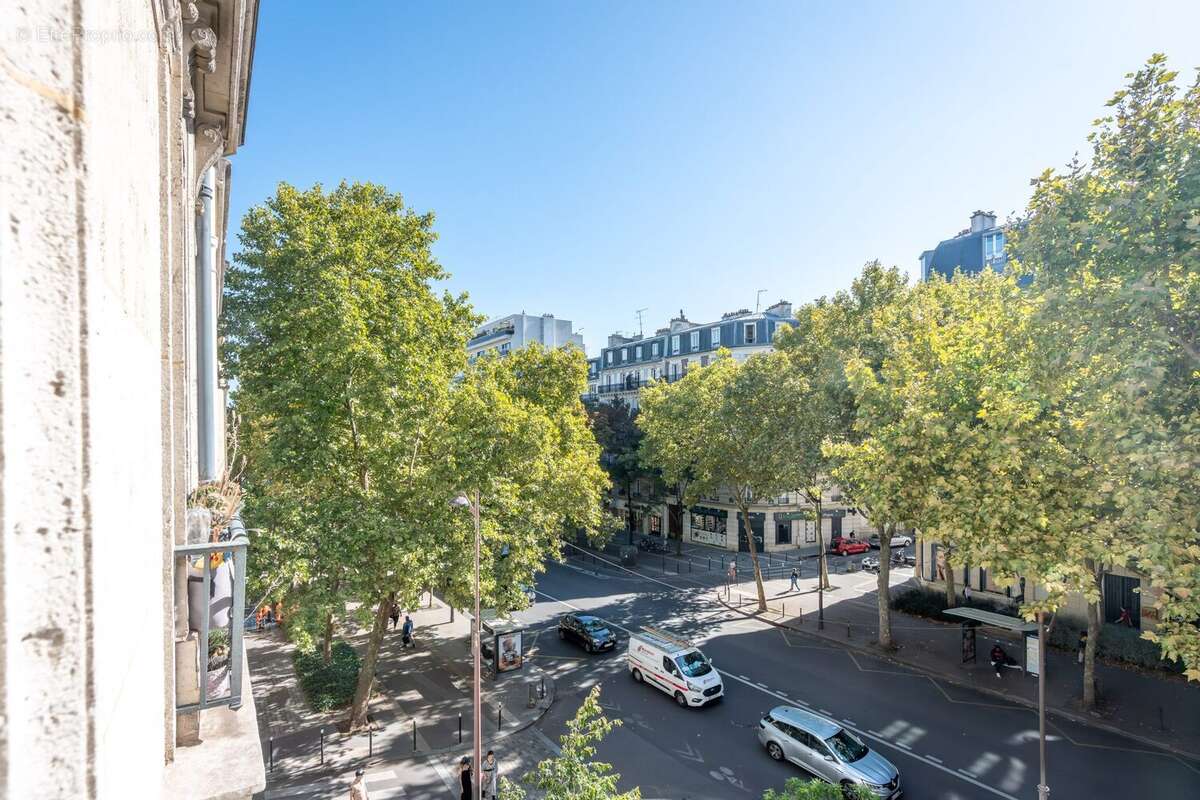 Appartement à PARIS-12E