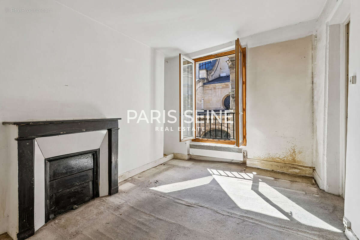 Appartement à PARIS-6E