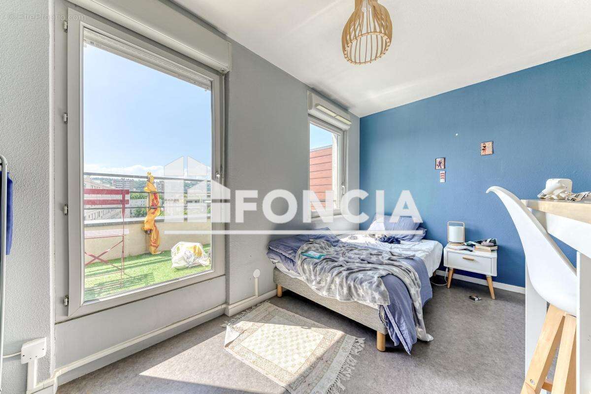 Appartement à LYON-7E